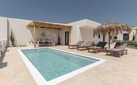 Golden Sand Villas